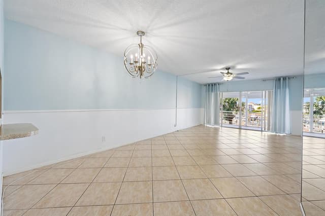 29 Yacht Club Drive Unit 405, North Palm Beach FL 33408 - North Palm Beach, FL - Photo 4