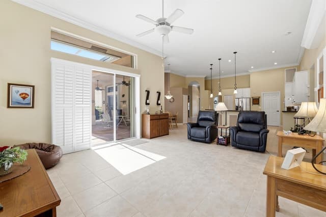 606 CYPRESS GREEN Circle, Wellington FL 33414 - Wellington, FL - Photo 7
