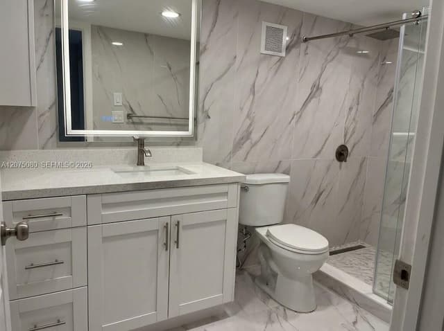 16500 Golf Club Rd # 104, Weston FL 33326 - Weston, FL - Photo 5