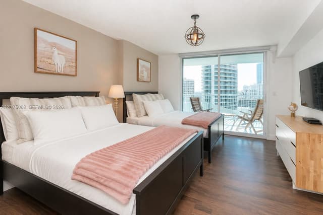 1200 Brickell Bay Dr # 3207, Miami FL 33131 - Miami, FL - Photo 6