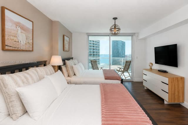 1200 Brickell Bay Dr # 3207, Miami FL 33131 - Miami, FL - Photo 5