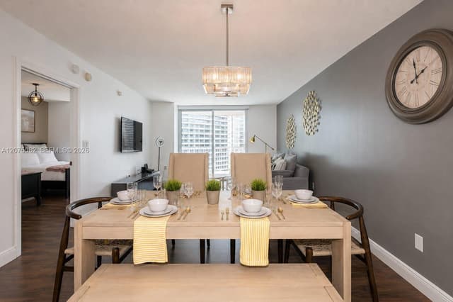 1200 Brickell Bay Dr # 3207, Miami FL 33131 - Miami, FL - Photo 4