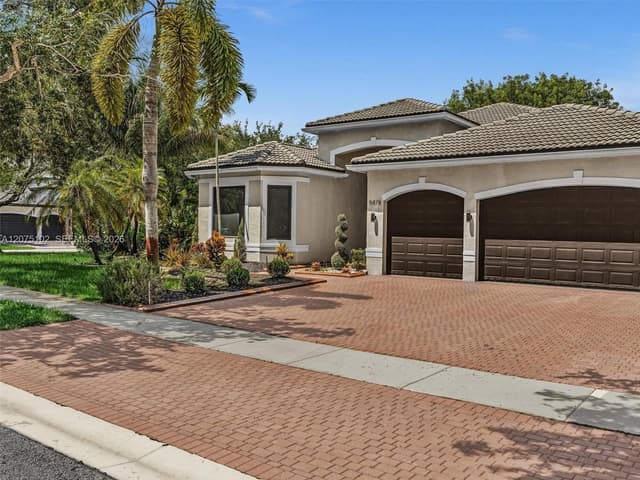 5478 SW 189th Ave, Miramar FL 33029 - Miramar, FL - Photo 4