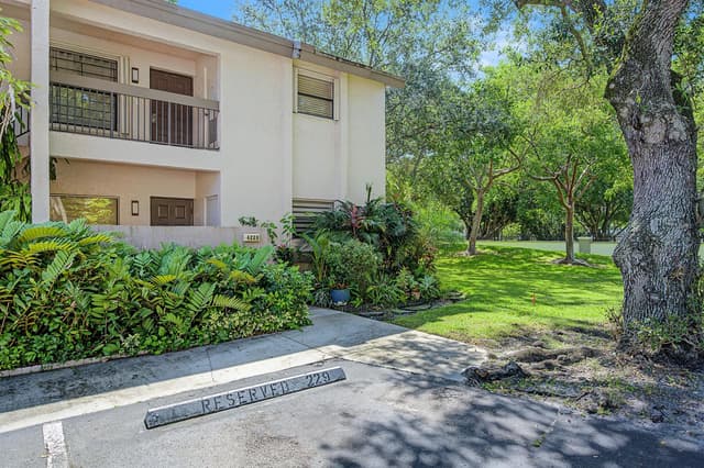 4228 NW 22nd Street # 100J, Coconut Creek FL 33066 - Coconut Creek, FL - Photo 2
