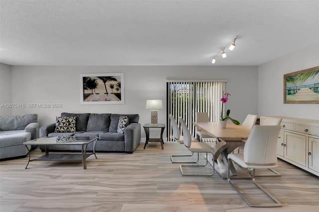 21682 Cypress Rd # 11E, Boca Raton FL 33433 - Boca Raton, FL - Photo 3
