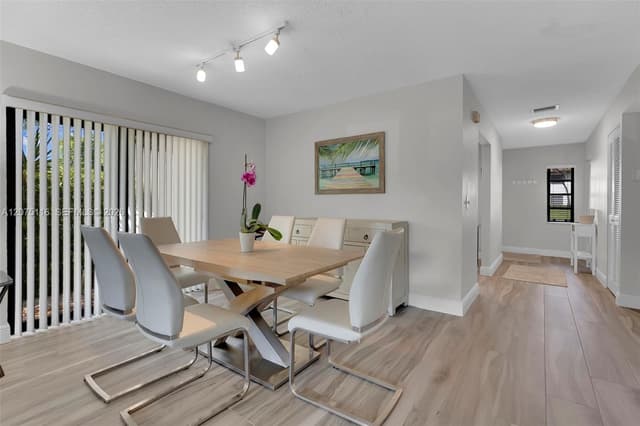 21682 Cypress Rd # 11E, Boca Raton FL 33433 - Boca Raton, FL - Photo 5