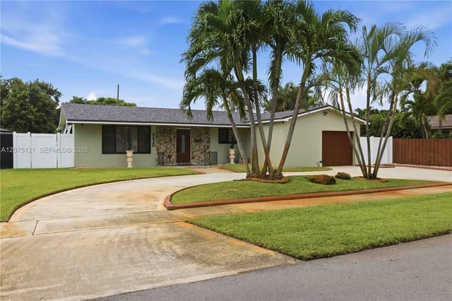6620 SW 6th St, Pembroke Pines FL 33023 - Pembroke Pines, FL - Photo 5