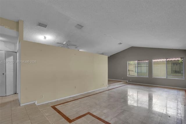 16871 Patio Village Ct, Weston FL 33326 - Weston, FL - Photo 6