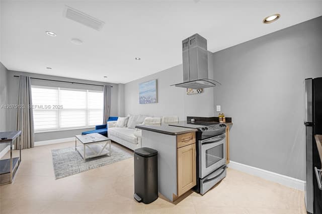 405 N Ocean Blvd # 103, Pompano Beach FL 33062 - Pompano Beach, FL - Photo 5