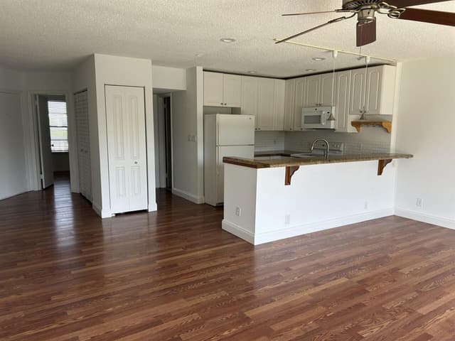 342 Southwind Drive # 203, North Palm Beach FL 33408 - North Palm Beach, FL - Photo 5