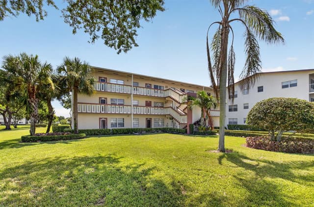 236 Preston Way # f, Boca Raton FL 33434 - Boca Raton, FL - Photo 3
