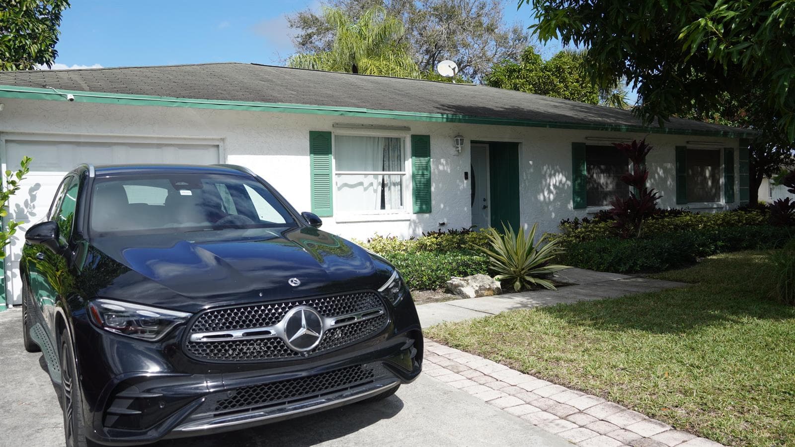 5805 BOSQUE Lane, West Palm Beach FL 33415 - West Palm Beach, FL - Photo 1