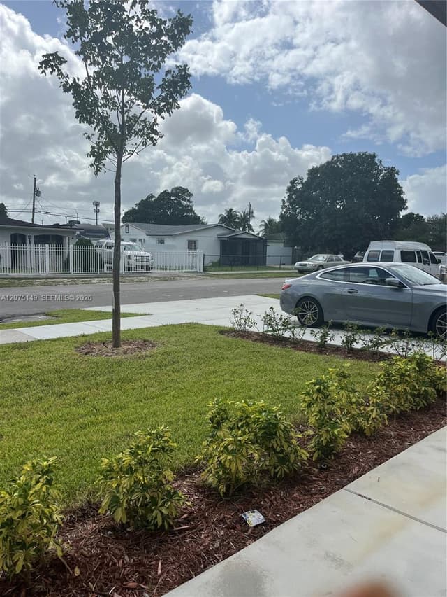 2421 NW 152nd Ter, Miami Gardens FL 33054 - Miami Gardens, FL - Photo 4