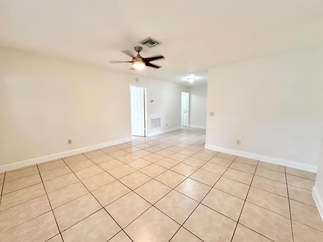 4845 Andros Drive, West Palm Beach FL 33407 - West Palm Beach, FL - Photo 5