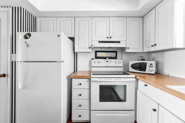 169 Atlantis Boulevard # 302, Atlantis FL 33462 - Atlantis, FL - Photo 6