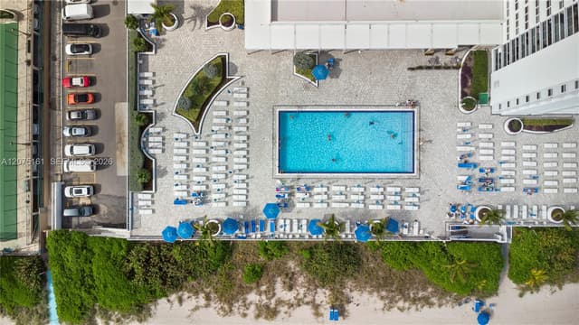 1880 S Ocean Dr, Hallandale Beach FL 33009 - Hallandale Beach, FL - Photo 2