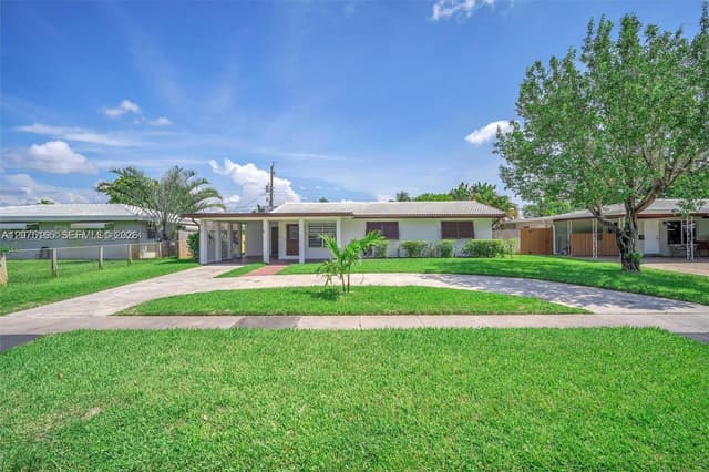741 NE 8th St, Pompano Beach FL 33060 - Pompano Beach, FL - Photo 4