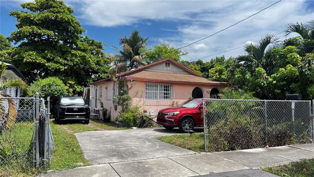 1135 NW 65th St, Miami FL 33150 - Miami, FL - Photo 3