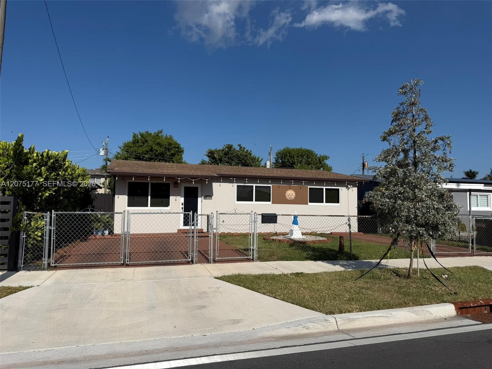 4585 E 9th Ln, Hialeah FL 33013 - Hialeah, FL - Photo 1