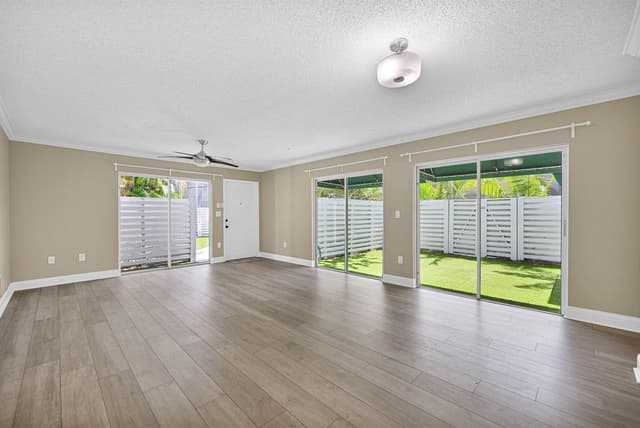 544 NW 98TH Avenue, Plantation FL 33324 - Plantation, FL - Photo 6