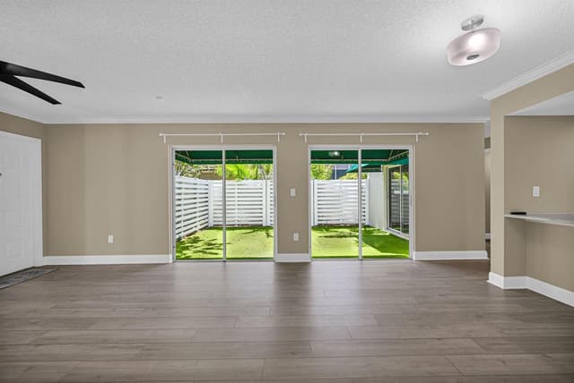 544 NW 98TH Avenue, Plantation FL 33324 - Plantation, FL - Photo 7