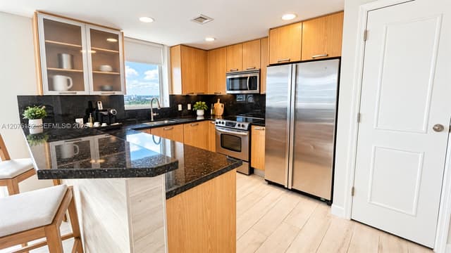 505 N Fort Lauderdale Beach Blvd # 1801, Fort Lauderdale FL 33304 - Fort Lauderdale, FL - Photo 7