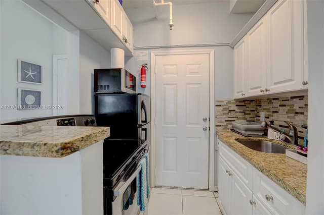 3030 Collins Ave # 1G, Miami Beach FL 33140 - Miami Beach, FL - Photo 6