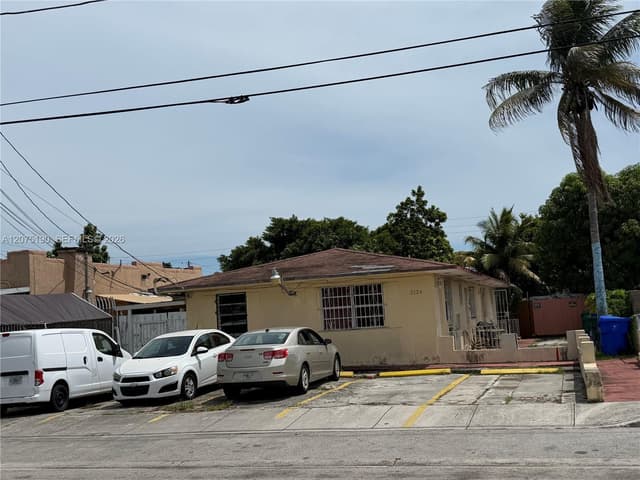 2124 NW 27th St, Miami FL 33142 - Miami, FL - Photo 2
