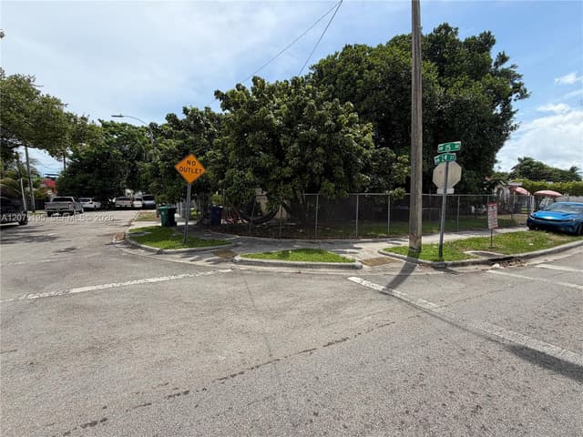 2340 NW 15th Ave, Miami FL 33142 - Miami, FL - Photo 3