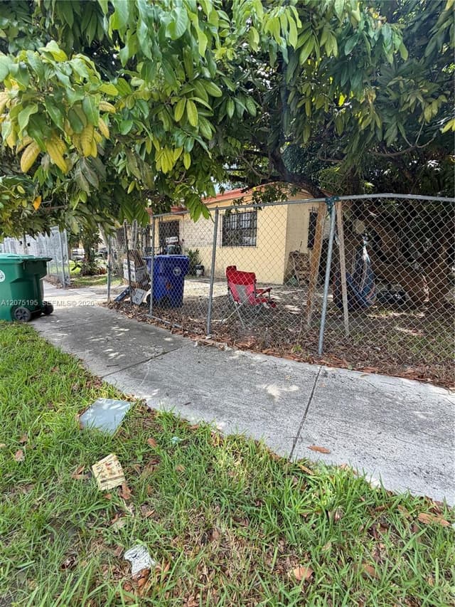 2340 NW 15th Ave, Miami FL 33142 - Miami, FL - Photo 4