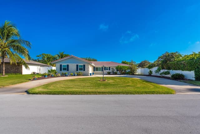 1315 SW 25TH Avenue, Boynton Beach FL 33426 - Boynton Beach, FL - Photo 3