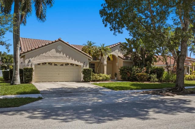 609 Verona Pl, Weston FL 33326 - Weston, FL - Photo 2