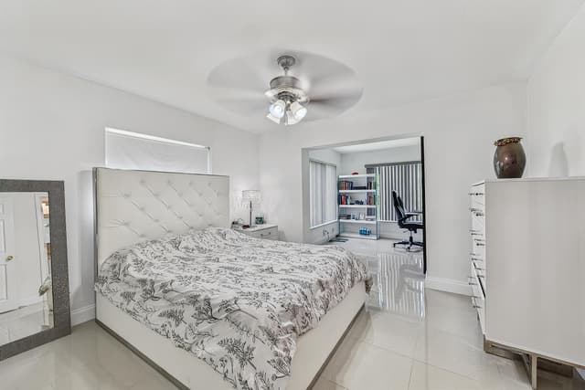 7190 NW 10TH Court, Margate FL 33063 - Margate, FL - Photo 5