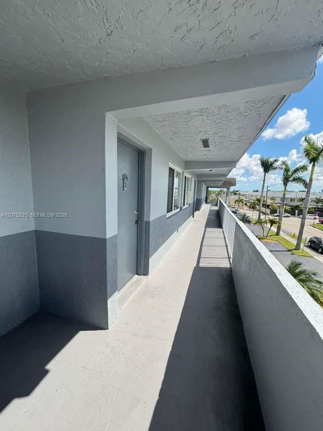 11005 SW 1st St # 302, Sweetwater FL 33174 - Sweetwater, FL - Photo 3