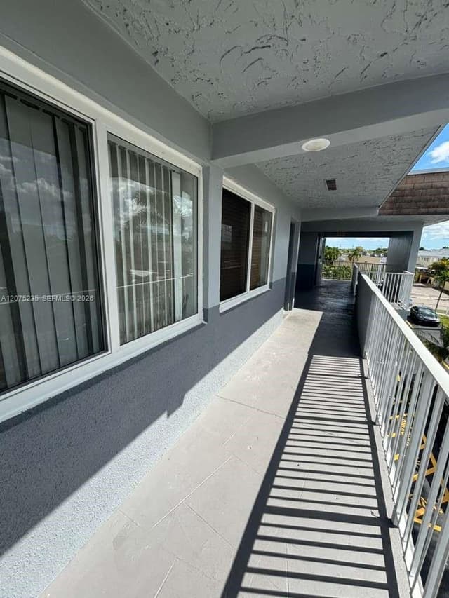 11005 SW 1st St # 302, Sweetwater FL 33174 - Sweetwater, FL - Photo 4
