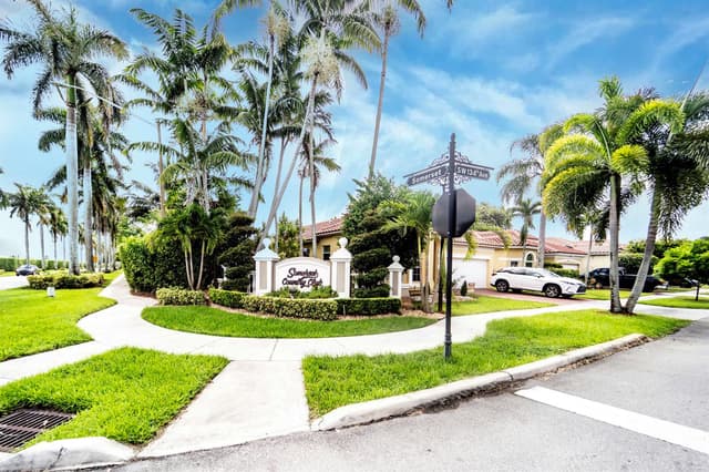 4901 SW 134TH Avenue, Miramar FL 33027 - Miramar, FL - Photo 4