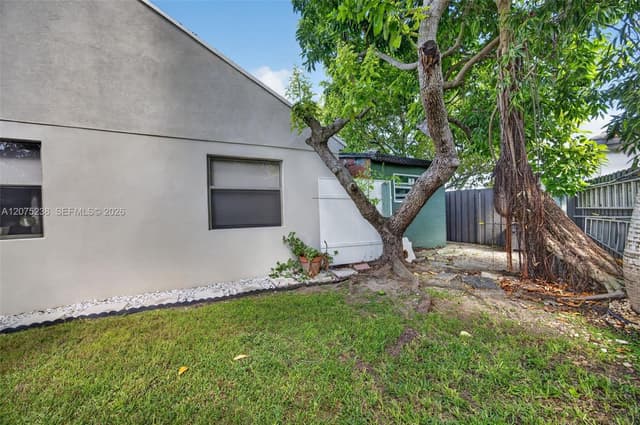 15401 SW 144th Ave, Miami FL 33177 - Miami, FL - Photo 4
