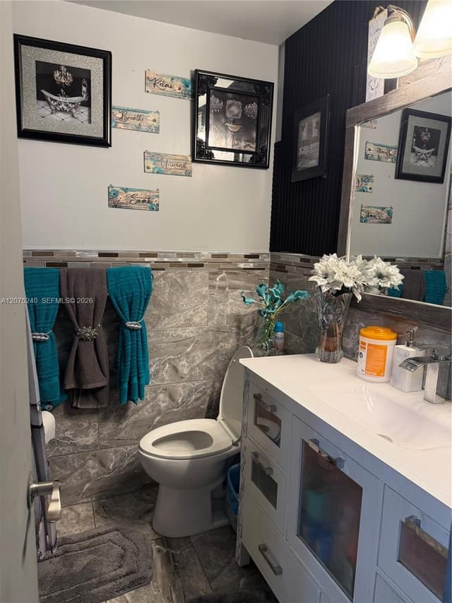 4441 NW 173rd Dr, Miami Gardens FL 33055 - Miami Gardens, FL - Photo 7