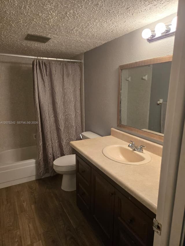 3105 Oakland Shores Dr # J101, Oakland Park FL 33309 - Oakland Park, FL - Photo 6