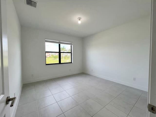 5553 Quiet Lake Place, Westlake FL 33470 - Westlake, FL - Photo 4