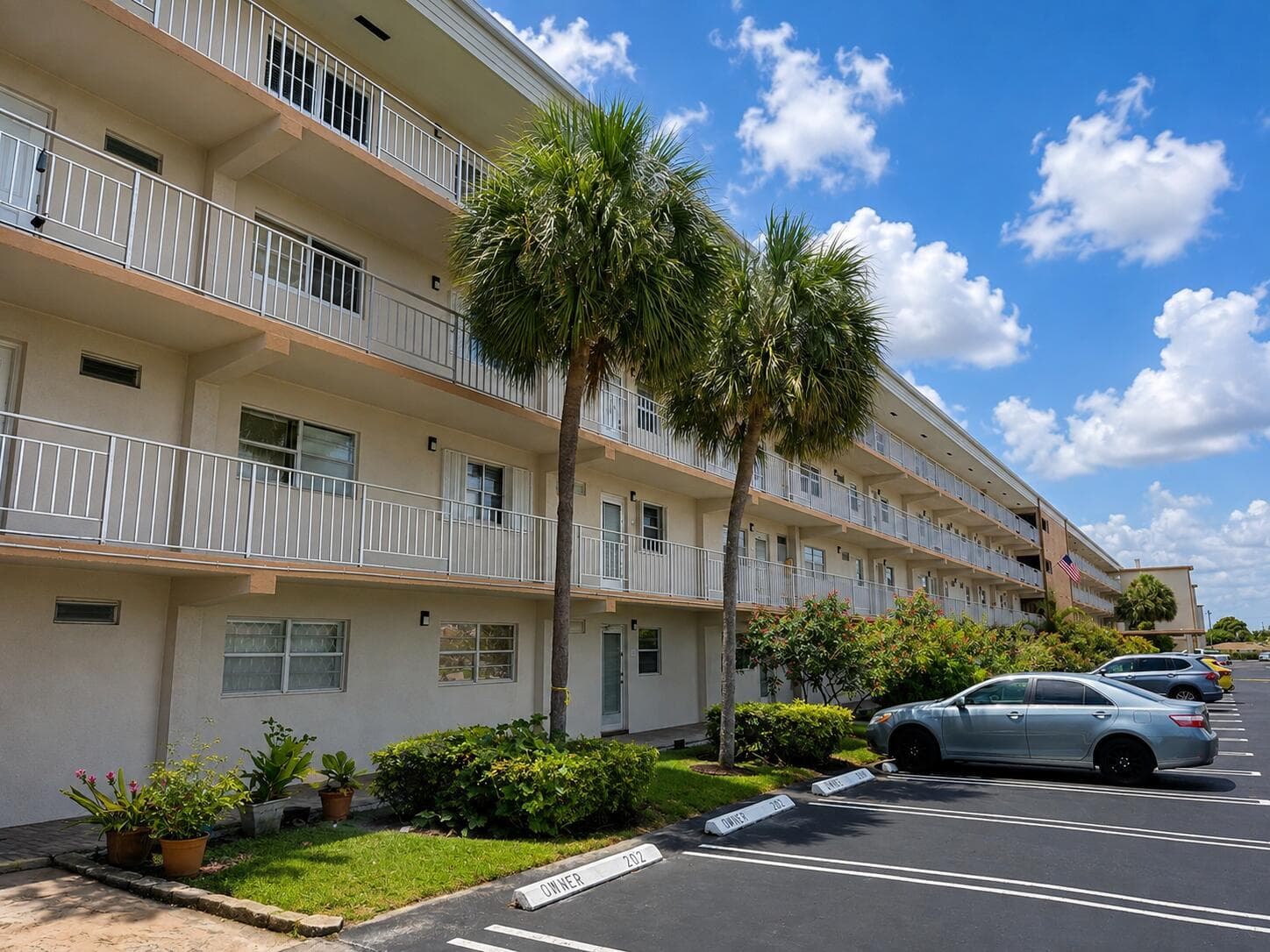 230 NE 26TH Avenue # 404, Boynton Beach FL 33435 - Boynton Beach, FL - Photo 1