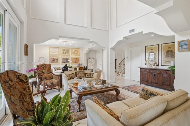 13626 Deering Bay Dr, Coral Gables FL 33158 - Coral Gables, FL - Photo 2