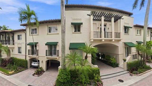 13626 Deering Bay Dr, Coral Gables FL 33158 - Coral Gables, FL - Photo 4