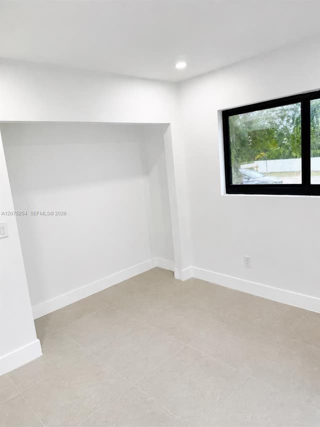 544 NW 12th St, Homestead FL 33030 - Homestead, FL - Photo 6