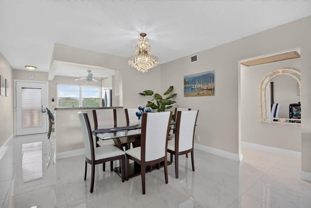 4301 MARTINIQUE Circle # G4, Coconut Creek FL 33066 - Coconut Creek, FL - Photo 6