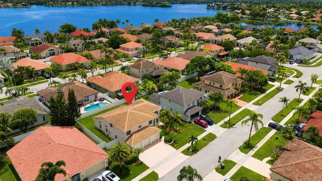 18341 NW 10th St, Pembroke Pines FL 33029 - Pembroke Pines, FL - Photo 3