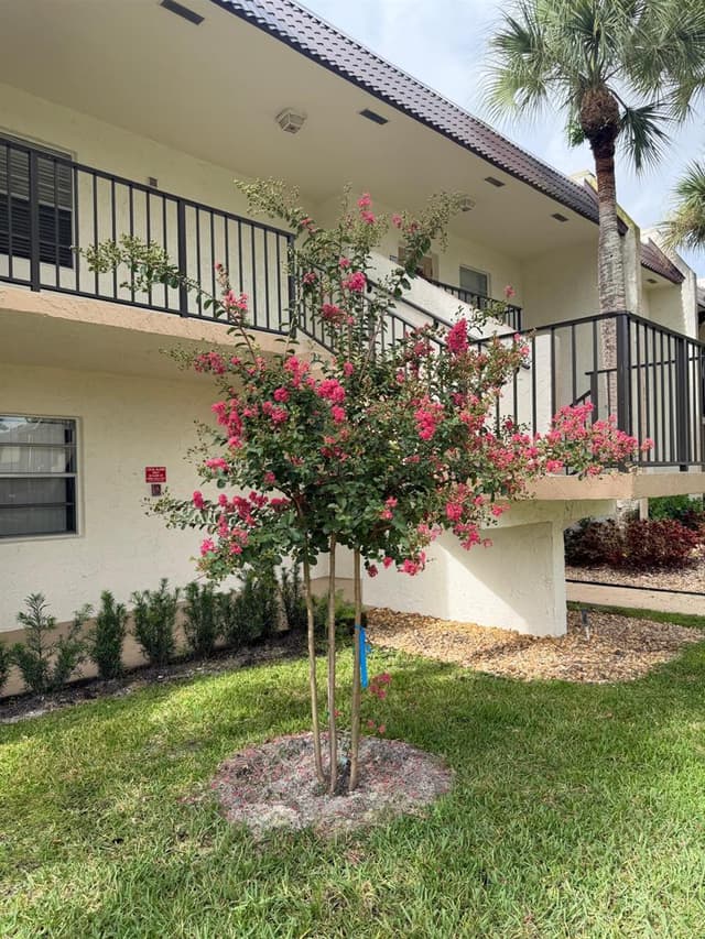 150 Lake Meryl Drive # 247, West Palm Beach FL 33411 - West Palm Beach, FL - Photo 2