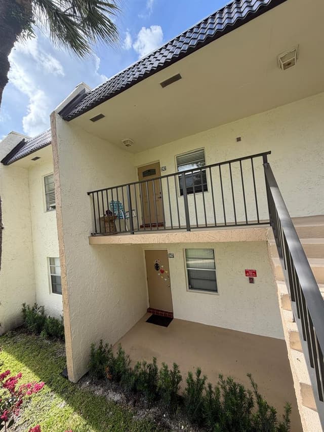 150 Lake Meryl Drive # 247, West Palm Beach FL 33411 - West Palm Beach, FL - Photo 3