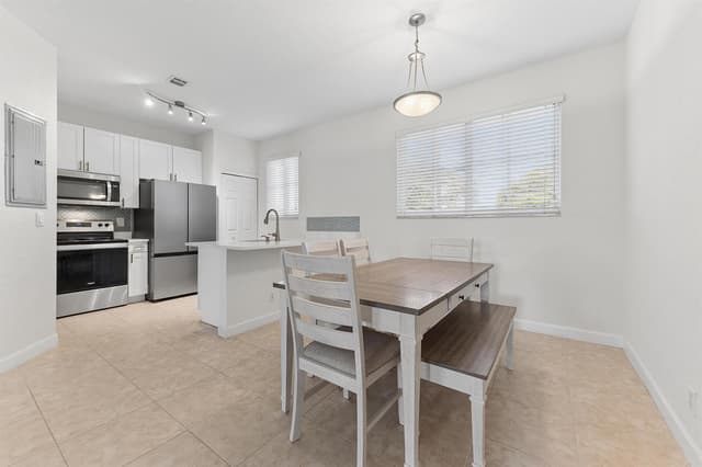 428 Bayfront Drive, Boynton Beach FL 33435 - Boynton Beach, FL - Photo 3