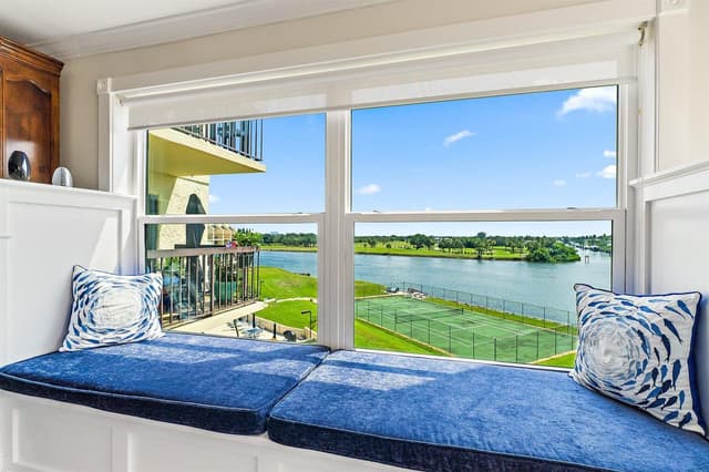 374 Golfview Road # 405, North Palm Beach FL 33408 - North Palm Beach, FL - Photo 2